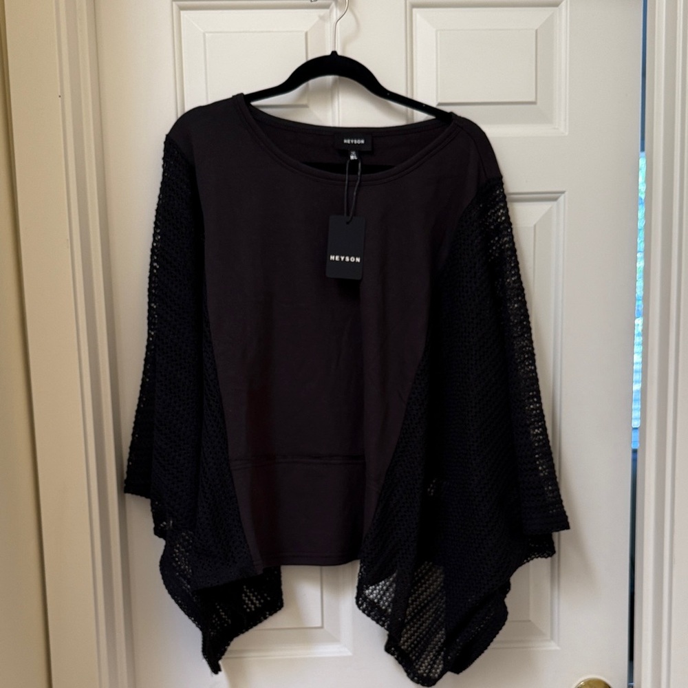 Heyson Black Women's Top (NWT)